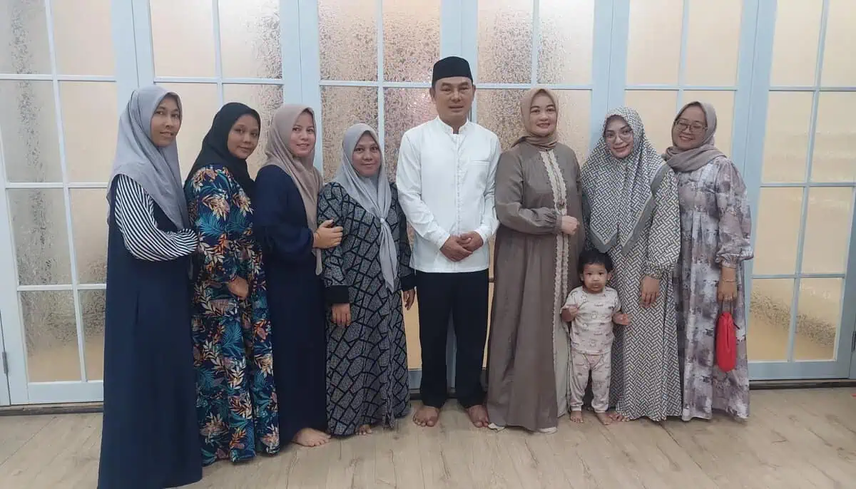Dukung Mad Romli-Irvansyah, Ulama Kharismatik Cilongok KH Syihabuddin Sebut Sosok Mad Romli Peduli Masyarakat