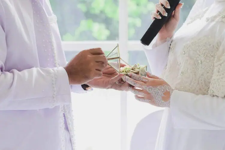 Mulai 2025, Calon Pengantin Wajib Ikut Bimbingan KUA