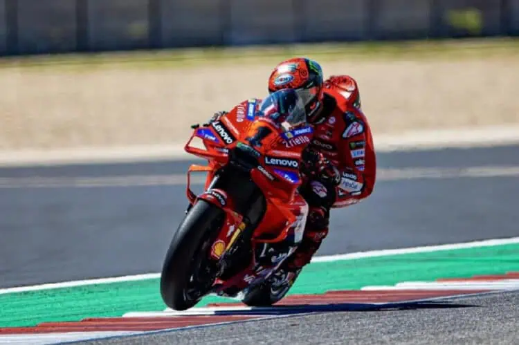 Bagnaia Juara MotoGP Thailand, Marc Marquez Terjatuh