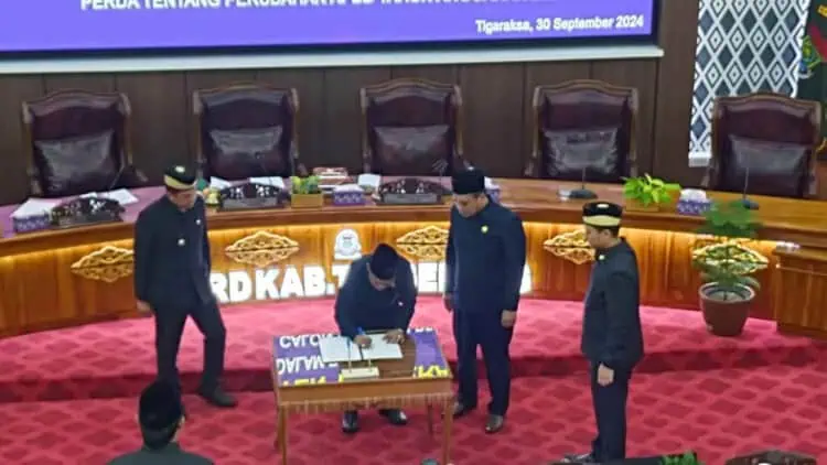 Tok! DPRD Kabupaten Tangerang Sahkan APBD Perubahan 2024 Rp 8,05 Triliun