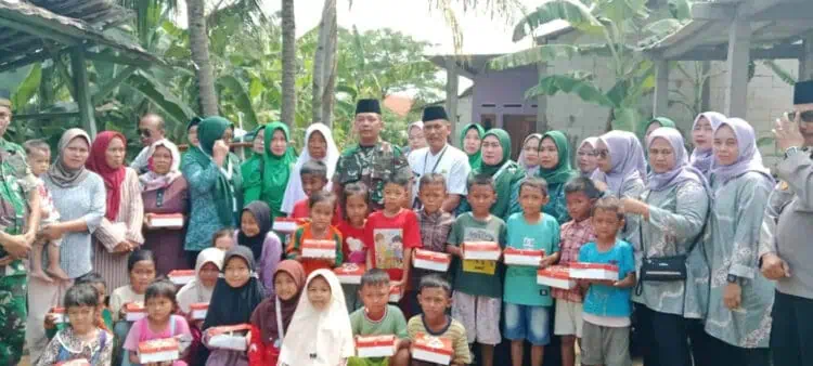 Sambut HUT TNI ke-79, PLH Danramil 10/Sepatan Gelar Program Jum'at Berkah
