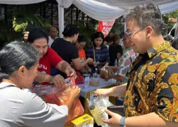 Abraham Berbagi Kasih Pada Perayaan Hari Pangan Sedunia di Paroki Ciputat Timur