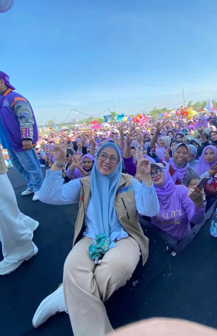Ribuan Ibu-Ibu di Kresek Dukung Intan Nurul Hikmah