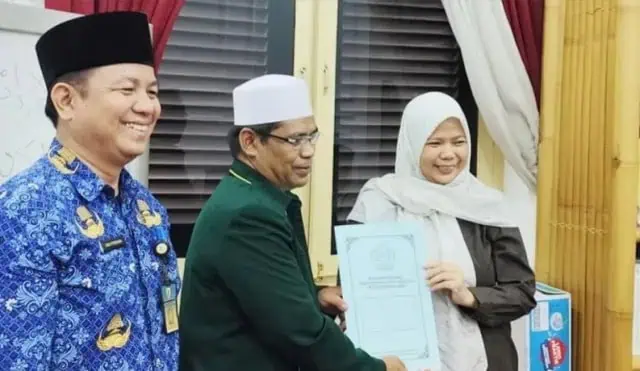 Dewan Janji Perbaiki Kesejahteraan Guru Madrasah di Lebak