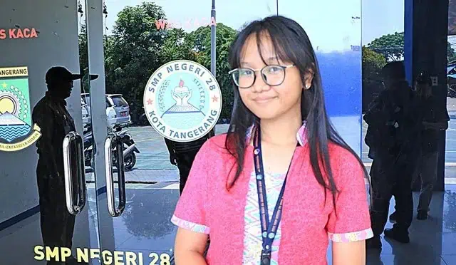 Porsi dan Cita Rasa Menu MBG Diapresiasi Pelajar SMP Negeri 28 Kota Tangerang Porsi dan Cita Rasa Menu MBG Diapresiasi Pelajar SMP Negeri 28 Kota Tangerang