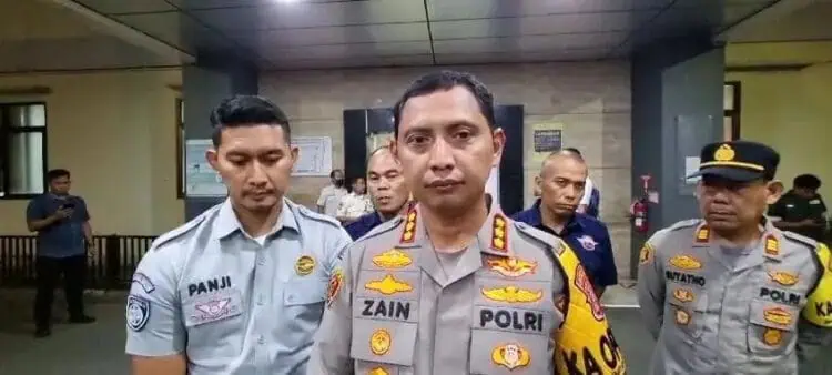 1 Korban Tabrak Lari Truk Kontainer Dilarikan ke RSUD Kota Tangerang