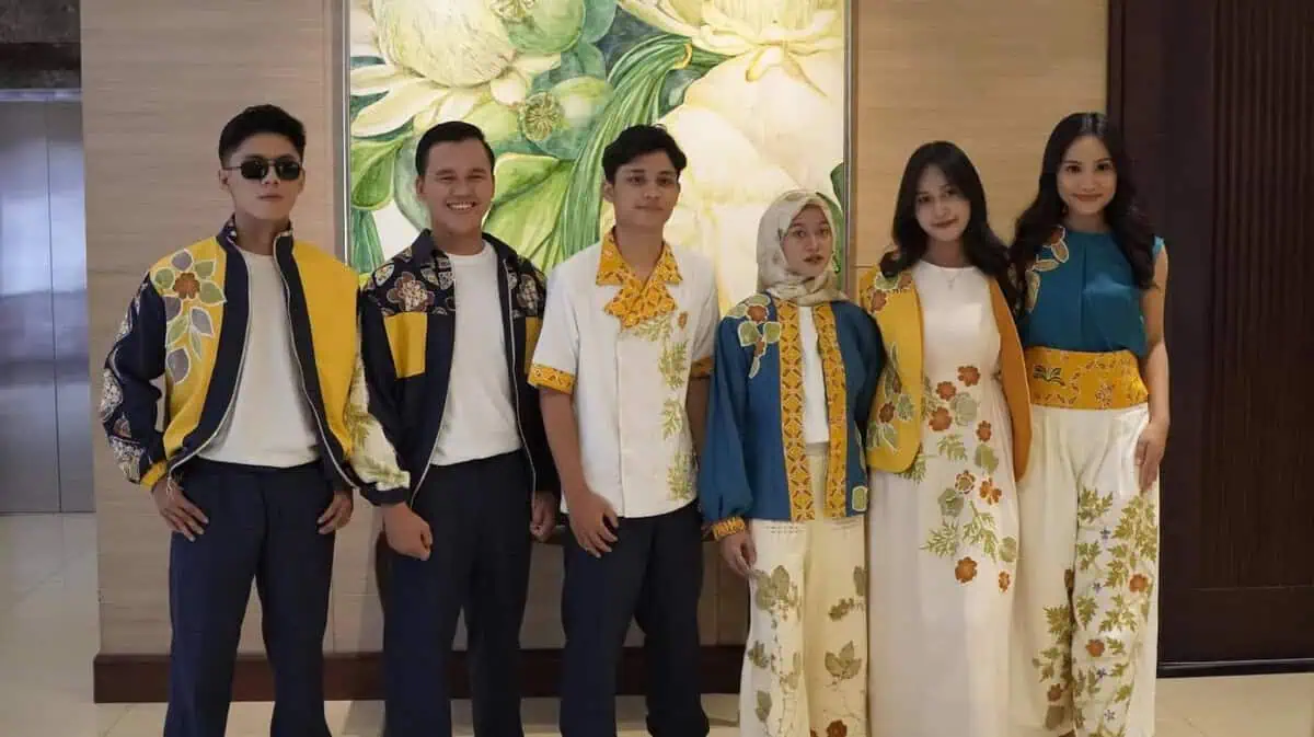 Peringati Hari Batik, Hotel Santika Premiere Bintaro Gelar Workshop Ecoprint & Fashion Lunch Peringati Hari Batik, Hotel Santika Premiere Bintaro Gelar Workshop Ecoprint & Fashion Lunch