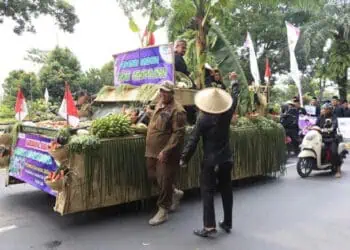 Karnaval Budaya HUT ke-392 Kabupaten Tangerang Meriah