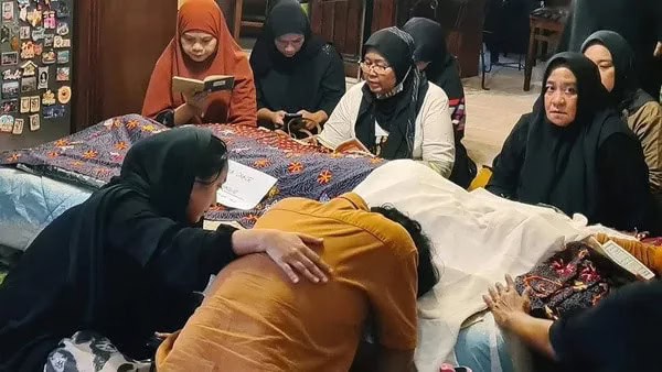 Keluarga Sangat Syok, Soraya Haque Sebut Marissa Haque Meninggal Tanpa Sakit