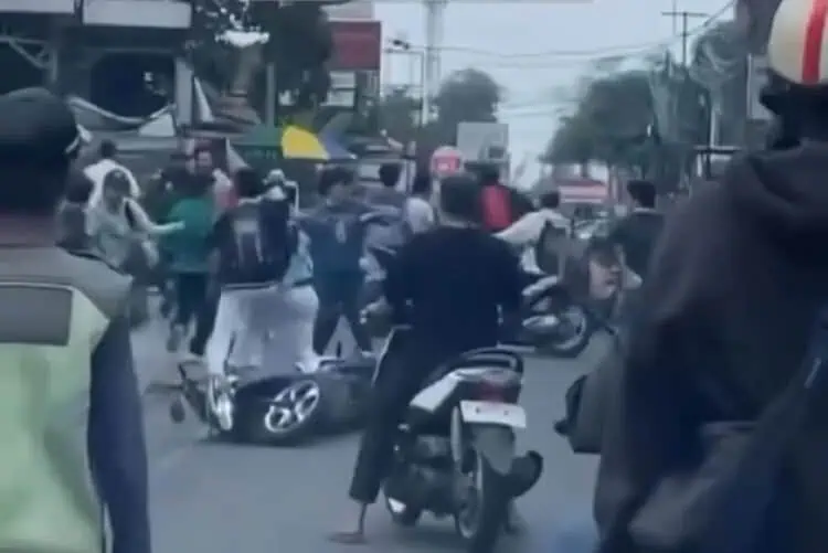 Tawuran Pelajar di Rempoa Bikin Warga Kesal, Tiga Orang Diamankan
