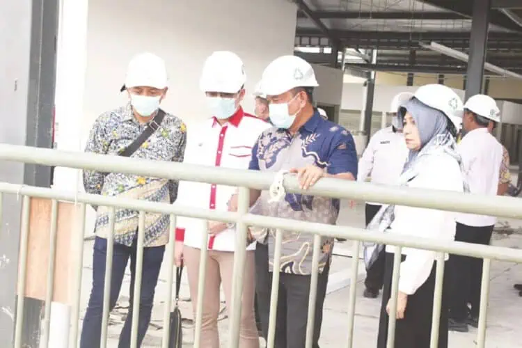 Anggota DPRD Kota Tangerang Minta Area Parkir Pasar Anyar Dibeton
