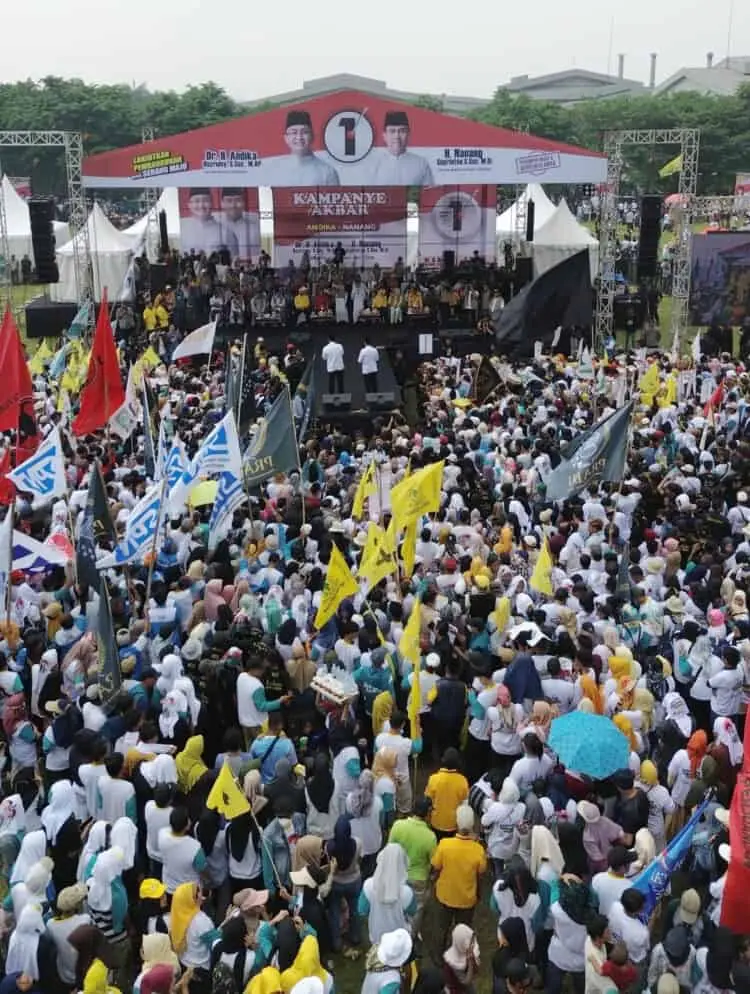 Puluhan Ribu Massa Padati Kampanye Akbar, Andika-Nanang Gelorakan Kemajuan Kabupaten Serang