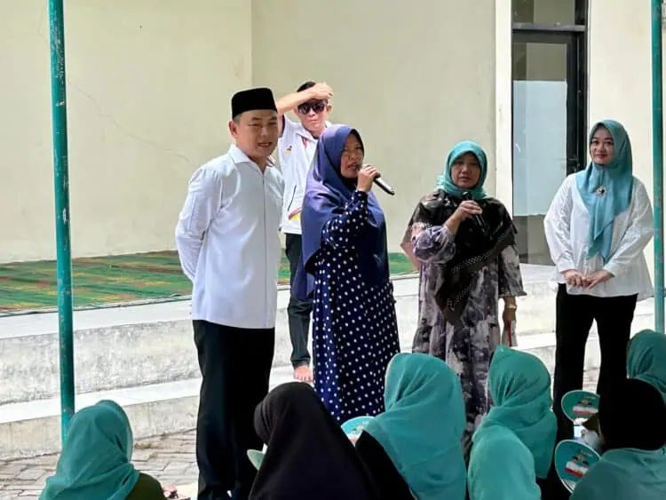 Dukung Perubahan dan Kesejahteraan, Ratusan Warga Pilih Mad Romli-Irvansyah