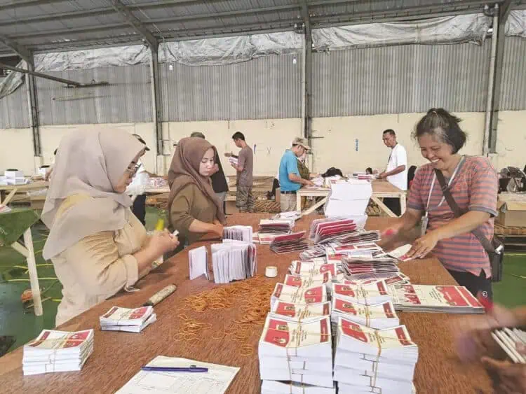 KPU Kabupaten Tangerang Pastikan Pendistribusian Logistik Tepat Waktu