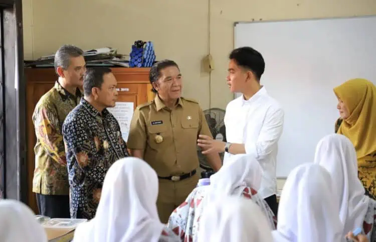Daerah Wajib Alokasikan Minimal 4 Persen dari PAD untuk Program MBG