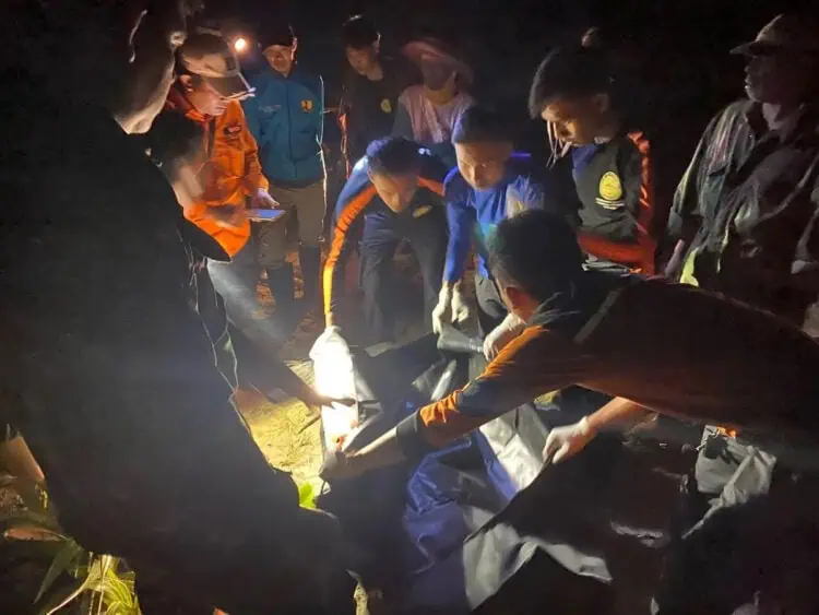 Jasad Santri yang Tenggelam di Pantai Bagedur Lebak Akhirnya Ditemukan