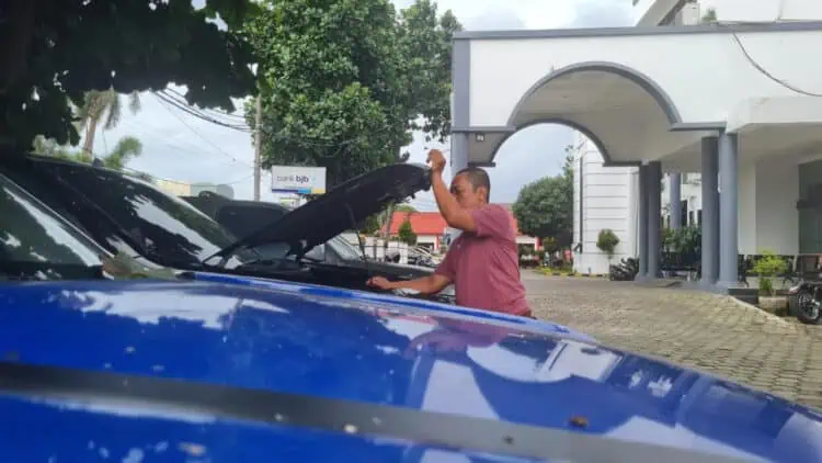 Lelang Puluhan Kendaraan Dinas, Pemkab Pandeglang Raup Rp346 Juta