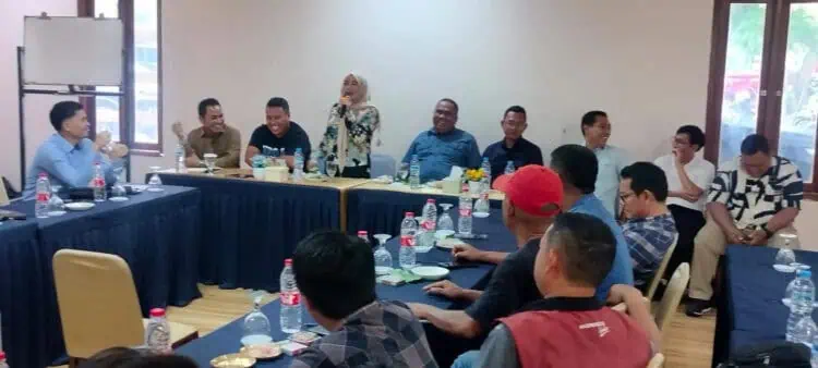 Kepengurusan Karang Taruna Kecamatan di Kabupaten Serang, melakukan konsolidasi dengan Desi Ferawati. (SIDIK/SATELITNEWS.COM)