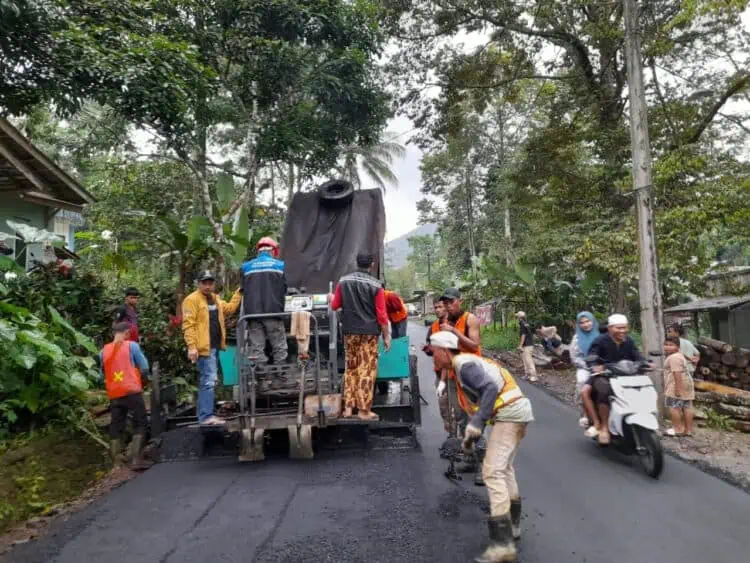 Tersebar di 20 Titik, Jalan Provinsi Sepanjang 185,09 Km di Pandeglang Diklaim Baik