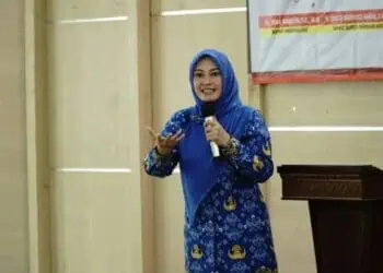 Bupati Pandeglang Irna Narulita, saat menyampaikan sambutan. (ISTIMEWA)