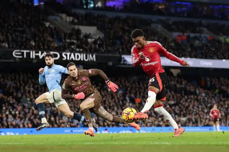 Manchester City Belum Temukan Solusi