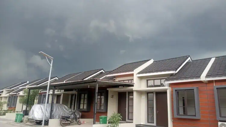 Masyarakat Kota Tangerang Diminta Waspada Dampak Cuaca Ekstrem