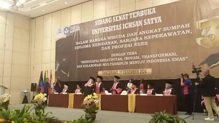 UIS Tangsel Gelar Wisuda Ke-3 dan Pengambilan Sumpah Calon Nakes