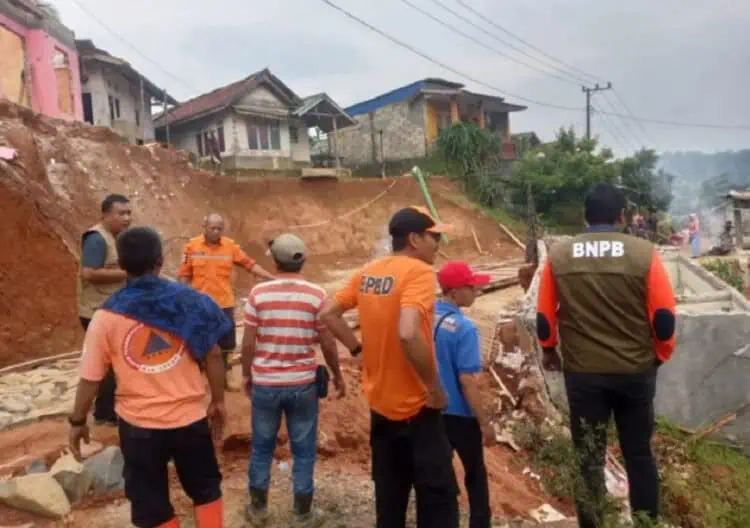 143 KK Korban Bencana Alam di Lebak Bakal Terima DTH