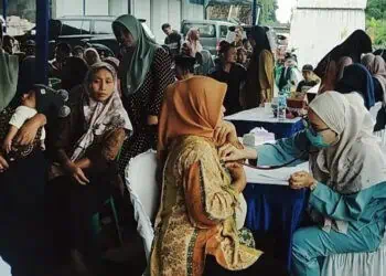 Ratusan Masyarakat Pandeglang Dapat Pengobatan Gratis
