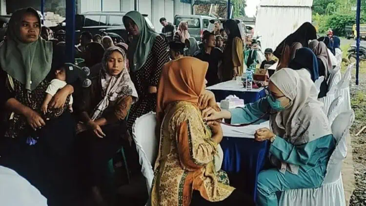Ratusan Masyarakat Pandeglang Dapat Pengobatan Gratis