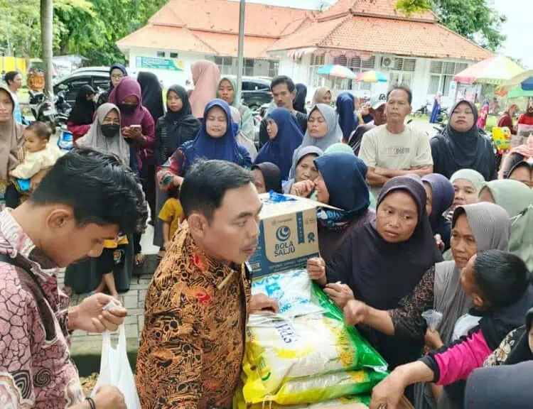 Antisipasi Lonjakan Harga, Diskoumperindag Kabupaten Serang Kembali Gelar Operasi Pasar