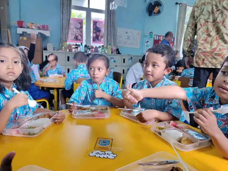 Mulai Besok, 3.000 Siswa di Tangsel Dapat Makan Bergizi Gratis