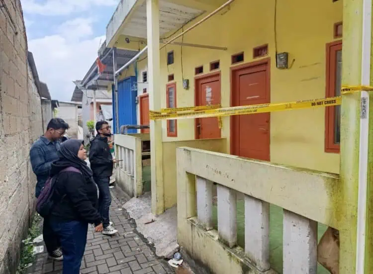 Wanita Muda Ditemukan Tewas di Pondok Aren, Lokasi Dipasang Garis Polisi Militer