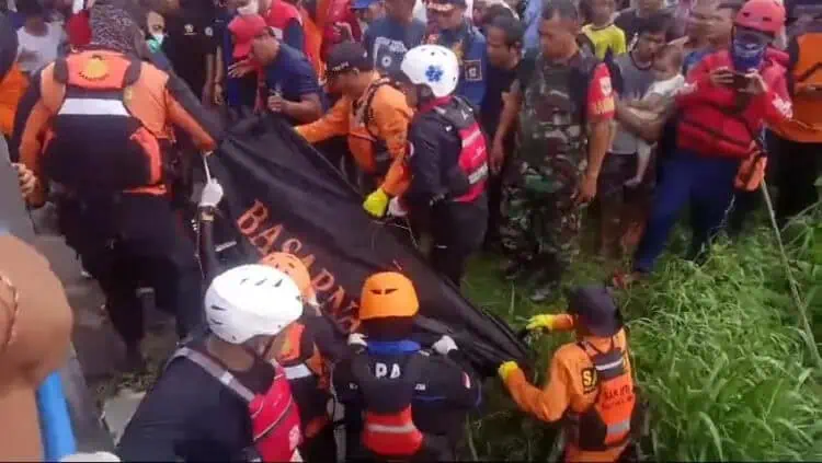 Hanyut Bersama Motor di Kali Ledug Jatiuwung, Pria Ditemukan Tewas
