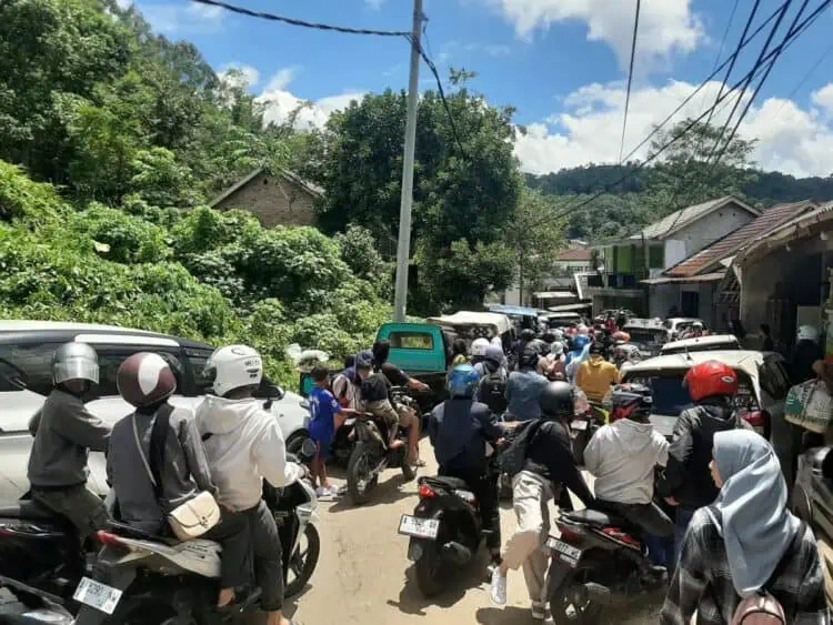 Pengunjung Membludak, Macet Parah di Wisata Baduy Tak Terhindarkan