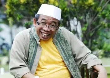 Nurul Qomar Meninggal Karena Kanker Usus, Anak Sulungnya: Perjuangan Abah Lawan Sel Kanker Sangat Luar Biasa