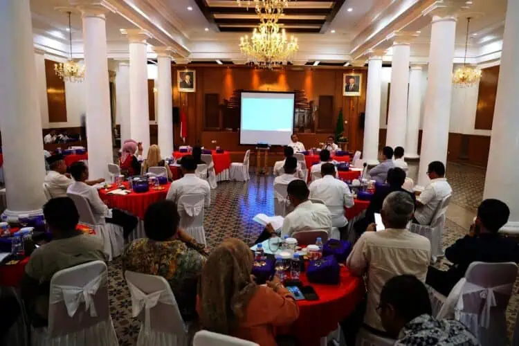 100 Hari Andra-Dimyati Diprediksi Tidak Akan Optimal, Ini Penyebabnya