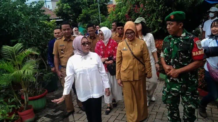 Kunjungi Ruang Bersama Indonesia di Kampung Jimpitan Kota Tangerang, Ini Harapan Menteri PPPA