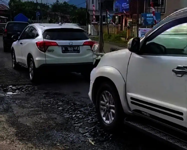Pemkab Lebak Pangkas Habis Anggaran Pemeliharaan Jalan Rutin Imbas Efisiensi