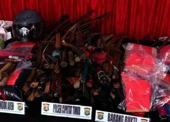 Polisi Terima Ratusan Senjata Tajam Tawuran Dari Warga Tangsel