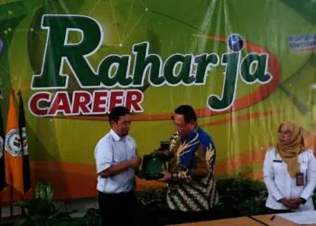 Raharja Career Kembali Digelar, Rektor: Banyak Hasil Karya Mahasiswa Dipergunakan