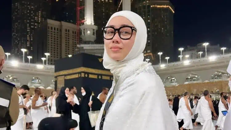 Kisah Hijrah Selfi Nafilah: Keinginan Sendiri, Tanpa Paksaan