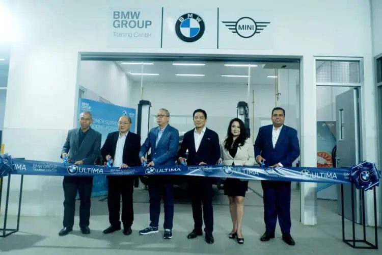 BMW Resmikan Body & Paint Training Center Pertama di Asia Tenggara
