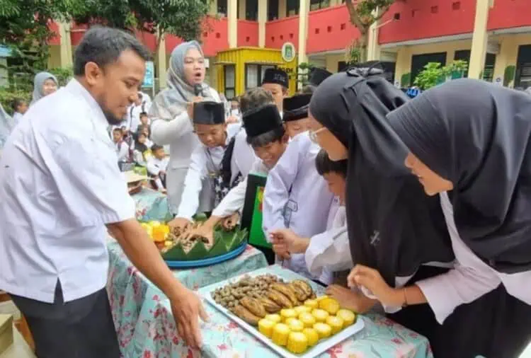 Pendidikan Gizi Seimbang, DKP Kota Tangerang Goes To School Sosialisasi B2SA
