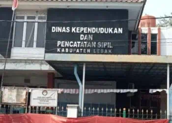 Imbas Efisiensi, Layanan Pembutan KTP di Lebak Terhambat