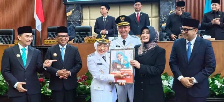 Sertijab Kepala Daerah, Dewi-Iing Diminta Lanjutkan Pembangunan Pandeglang