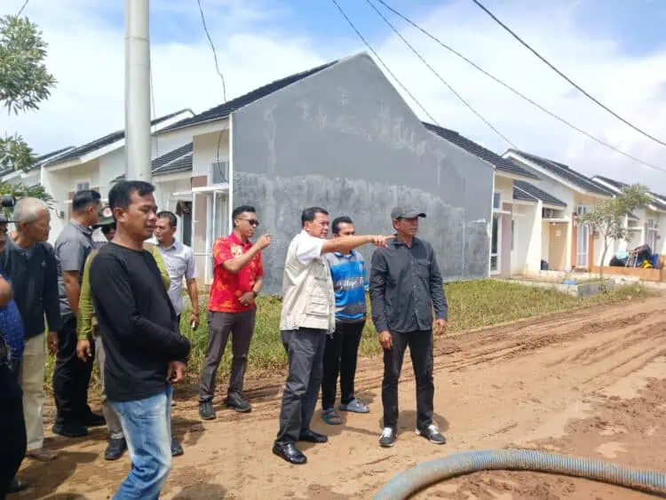 Tinjau Banjir, Bupati Tangerang Semprot Pengembang di Cisoka dan Rajeg