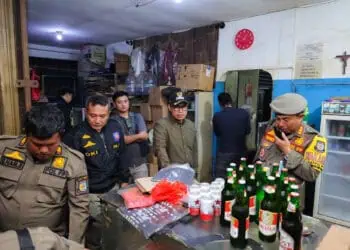 Sidak Tempat Hiburan Malam, Pemkot Tangsel Sita Ratusan Botol Miras