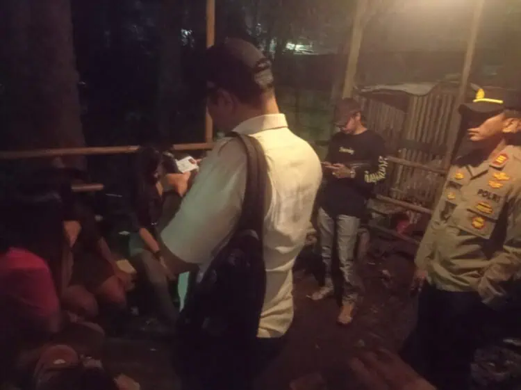Razia Warung Remang-Remang di Tangsel, Tujuh Wanita Penghibur Diamankan