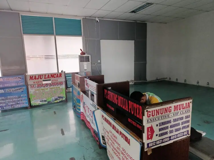 Fasilitas Terminal Pondok Cabe Megah, Tapi Penumpang Langka